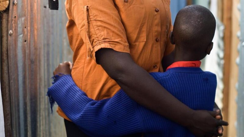 Divers : Sous la menace d’un couteau, un jeune homme viole un garçon de 14 ans