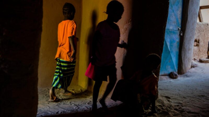 Exploitation de mineurs: Un Béninois arrêté en Côte d&rsquo;Ivoire pour trafic d&rsquo;enfants