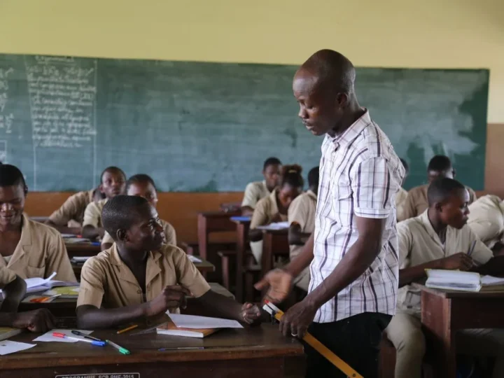 Enseignement secondaire: 3è vague de déploiement des enseignants AME au profit des CEG