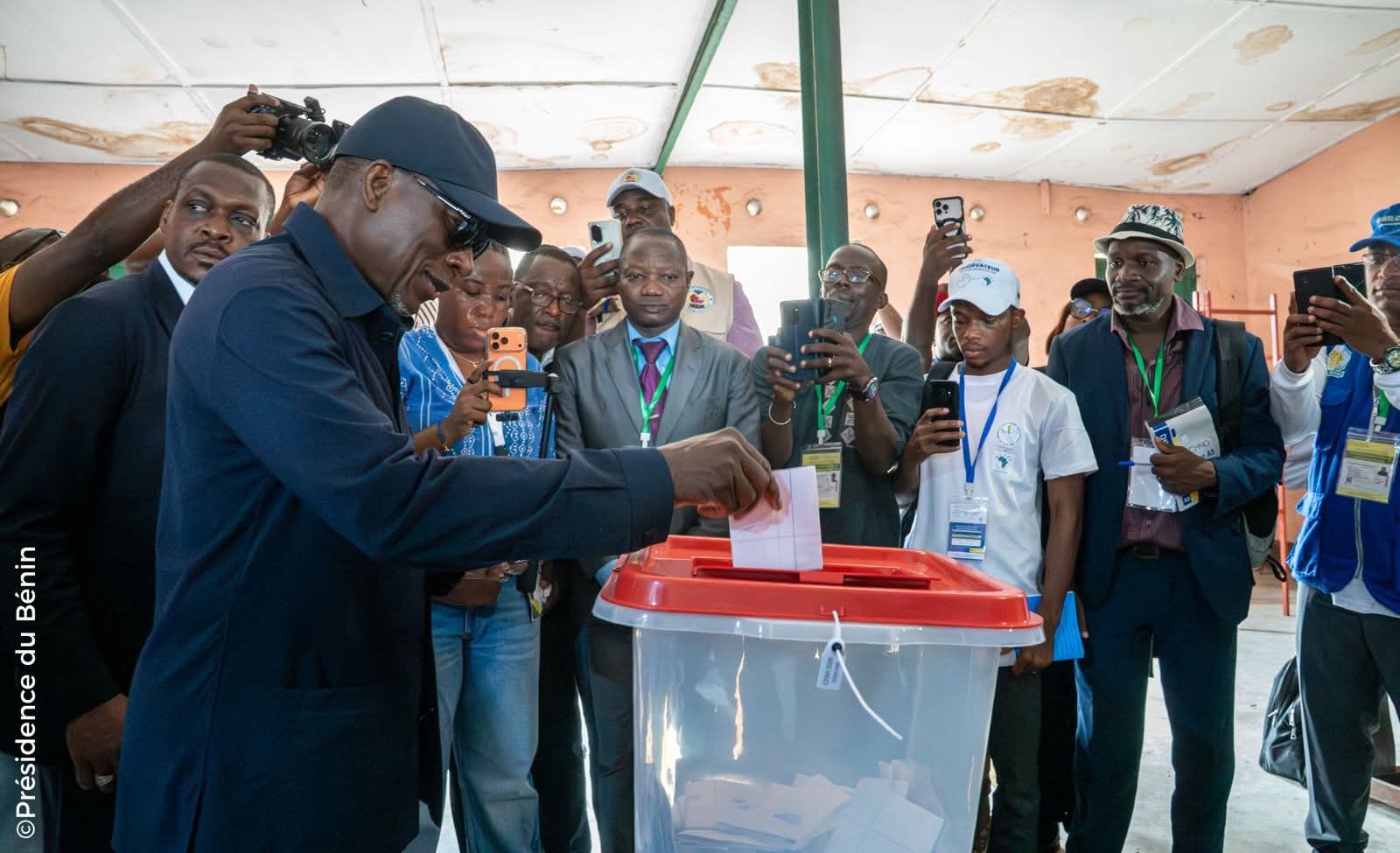 « Aujourd’hui, c’est le début d’une vie meilleure », Patrice Talon après son vote ce dimanche Politique