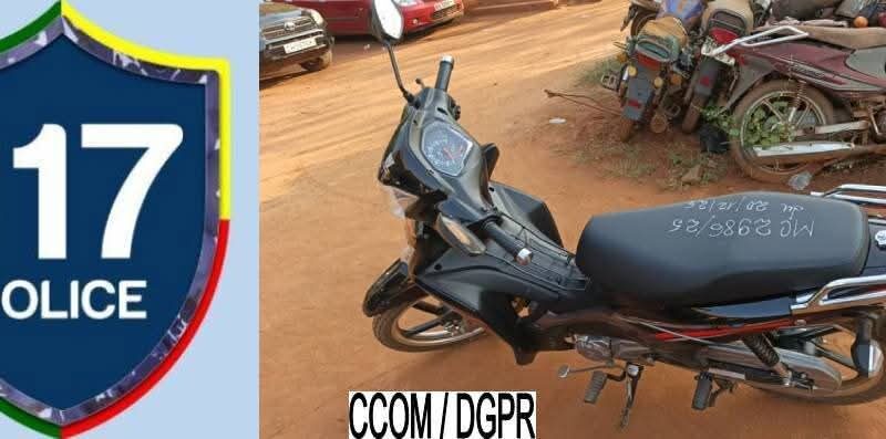 Parakou: la police intercepte en pleine patrouille nocturne une moto volée et la rend au propriétaire