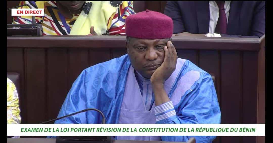 Rejet de révision de la constitution:  » Vous avez vu qu’on a tous chanté l’hymne national, il n’y a aucun problème », Assan Séibou