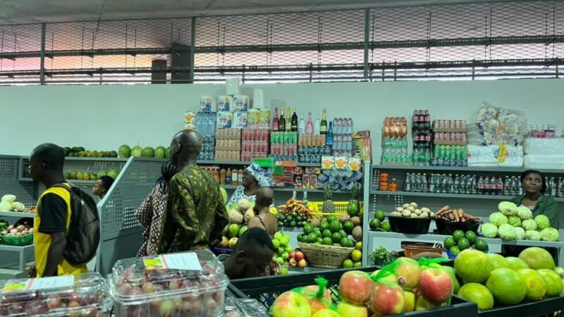 Pratiques mystiques, occultisme dans les espaces marchands: le ver est toujours dans le fruit malgré l&rsquo;avènement des nouveaux marchés