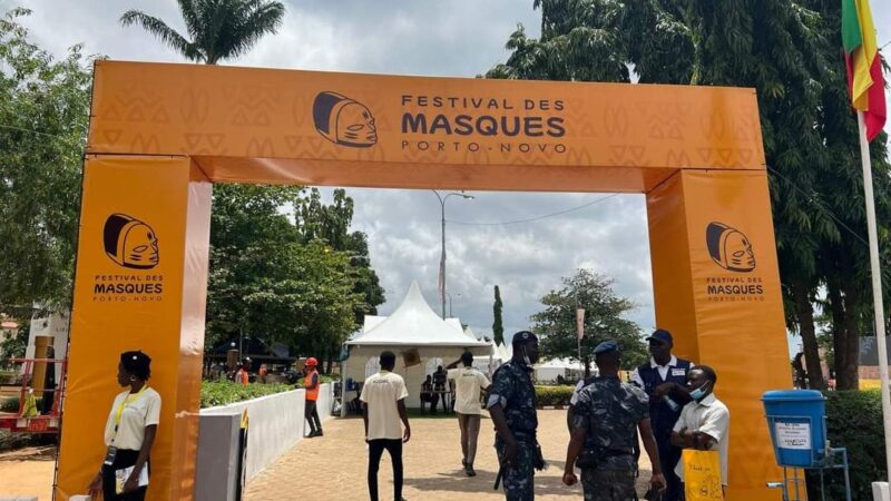 Festival des masques de Porto-Novo, Un colloque scientifique ouvert pour plonger les participants dans  » l&rsquo;histoire de la culture »