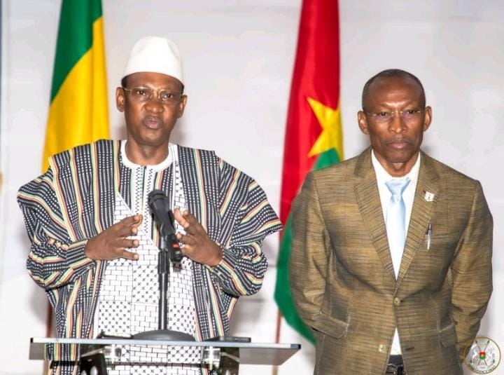 Burkina- Faso: le capitaine Ibrahim Traoré dissout le gouvernement du Premier ministre 