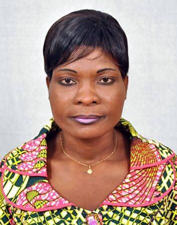 Dr Isabelle Ekpinsou lors des 6è journées scientifiques de l&rsquo;IRSP: « J&rsquo;exhorte à tenir compte de l&rsquo;éthique et de la déontologie dans la pratique des soins de santé»