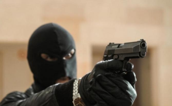 Bénin : Un homme menace son beau-père avec un fusil après que sa femme l&rsquo;a quitté