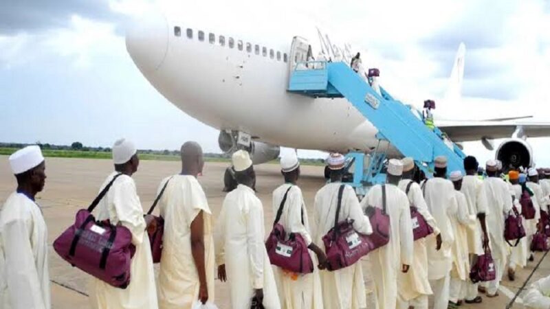 Cameroun : Paul Biya offre plus 1,5 milliards de francs à 4500 pèlerins pour le Hadj 2025