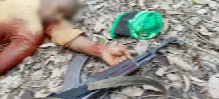 Nouvel exploit des Forces Armées Béninoises: 03 terroristes tués et des fusils AKM récupérés