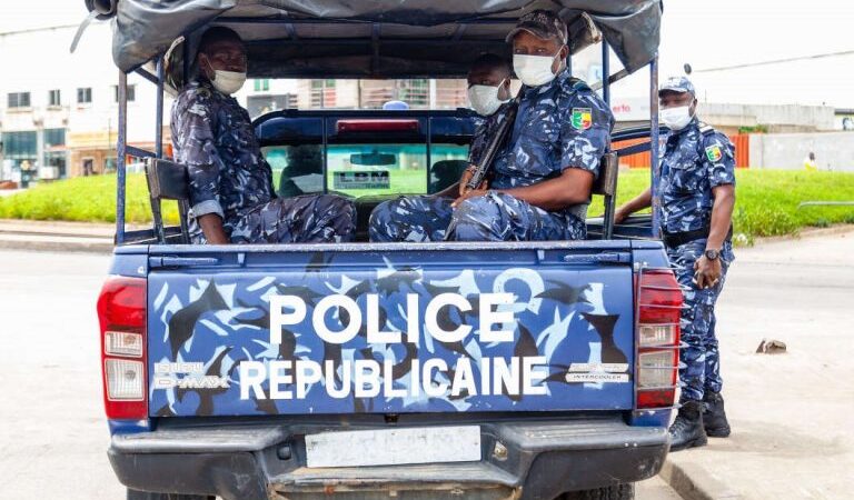 Abomey-Calavi: Des affrontements entre policiers et vendeurs font plusieurs blessés ‎