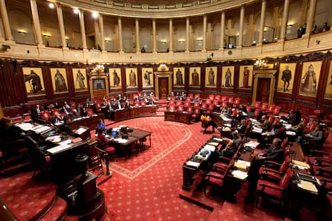 Belgique: Les sénateurs votent ce jour sur le sort du Sénat  ‎