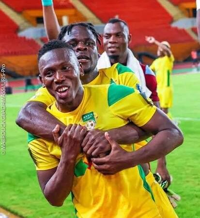 Jodel DOSSOU : À bientôt 34 ans, l&rsquo;aventure se poursuit avec les Guépards