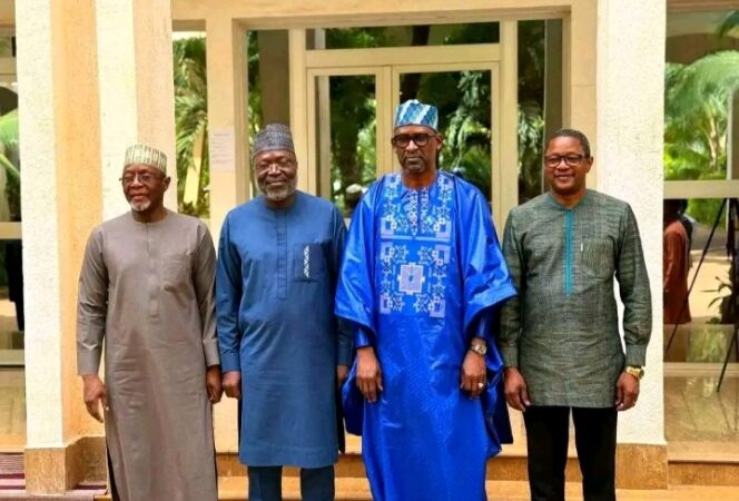 AES-CEDEAO: Vers des négociations fructueuses pour une frappe commune contre le terrorisme 