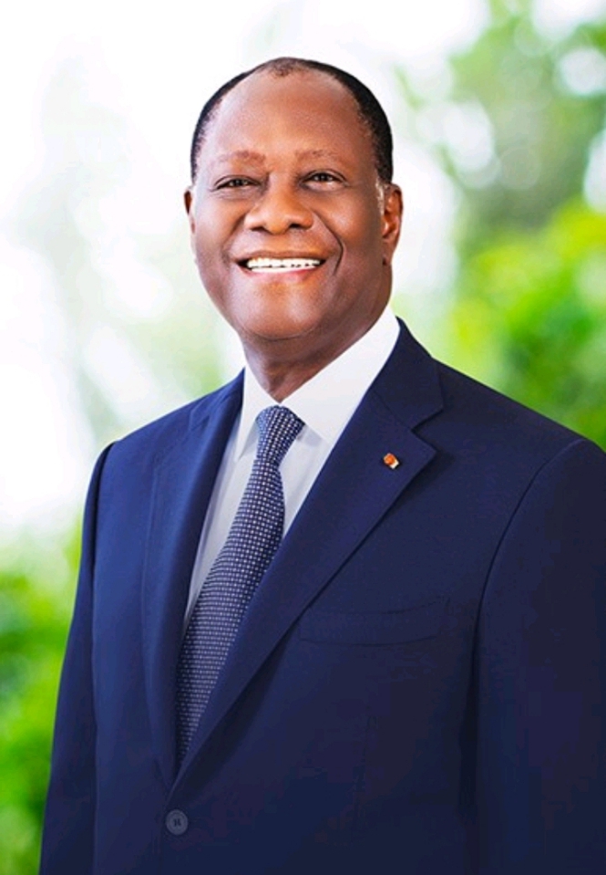 Présidentielle 2025 en Côte d&rsquo;Ivoire : sans surprise, Alassane Ouattara désigné comme candidat du RHDP