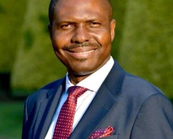 Présidentielle 2026: Daniel Edah s&rsquo;engage pour une presse libre et indépendante  ‎