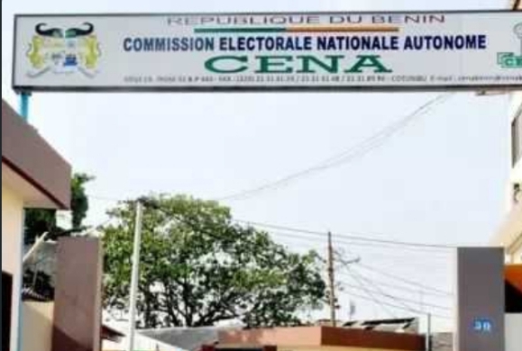 Présidentielle 2026 au Bénin : la CENA dévoile la liste provisoire des candidats, deux duos seulement validés !