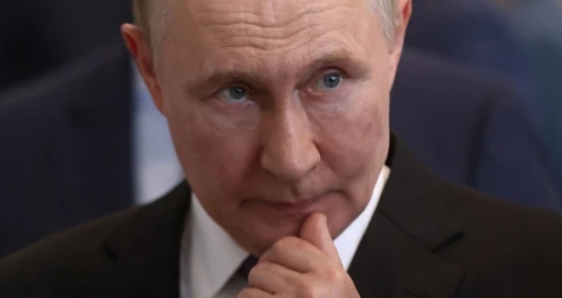 Conflit russo-ukrainien: Vladimir Poutine dit être prêt à suspendre certaines frappes si l’Ukraine organise une élection présidentielle   ‎