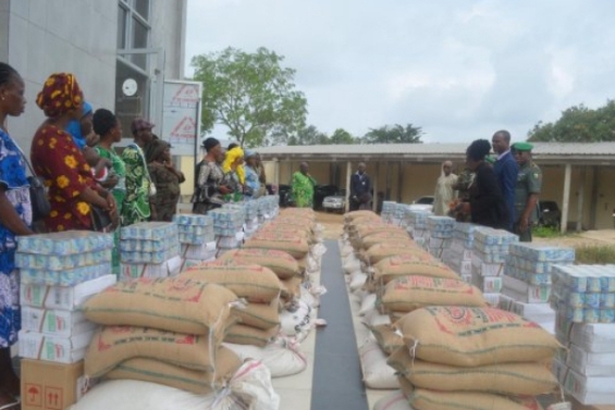 Fêtes de fin d&rsquo;année: Le gouvernement béninois pense aux familles des soldats tombés au front  ‎