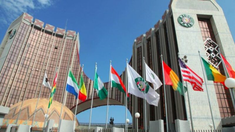 Offre d’emploi: La BIDC recrute plusieurs jeunes diplômés