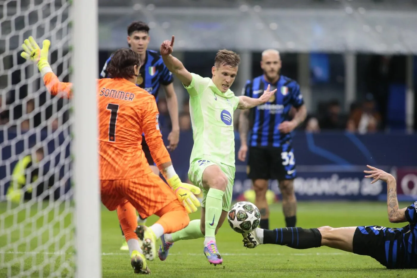 Demi-finale retour LDC : Inter élimine le Barça après un match historique