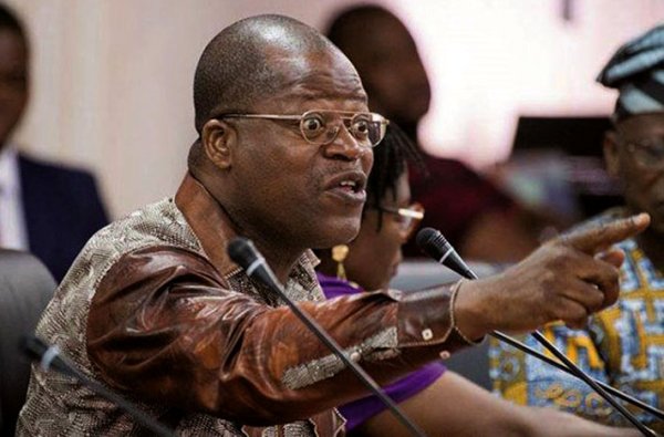 Regards croisés : Noël Chadaré : trahison ou opportunisme ?