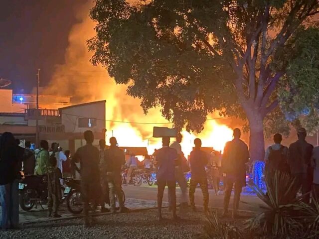 Parakou: Un incendie réduit en cendre une buvette au carrefour Hubert Maga 