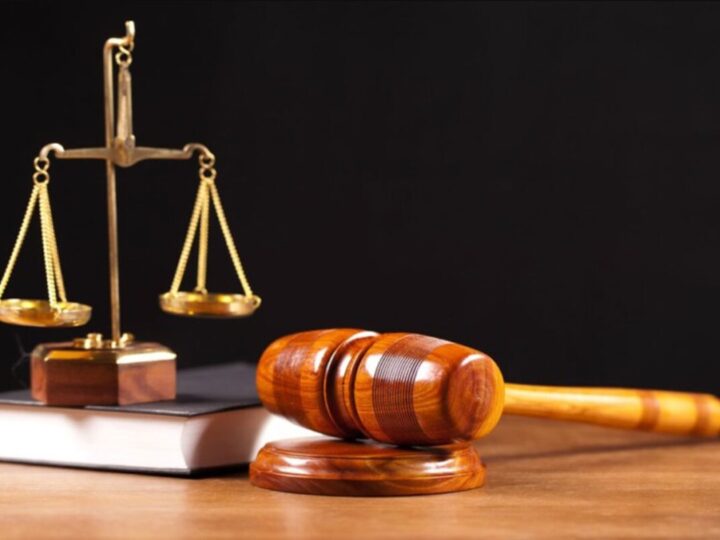 Bénin : il vend la voiture de son employeur et finit derrière les barreaux