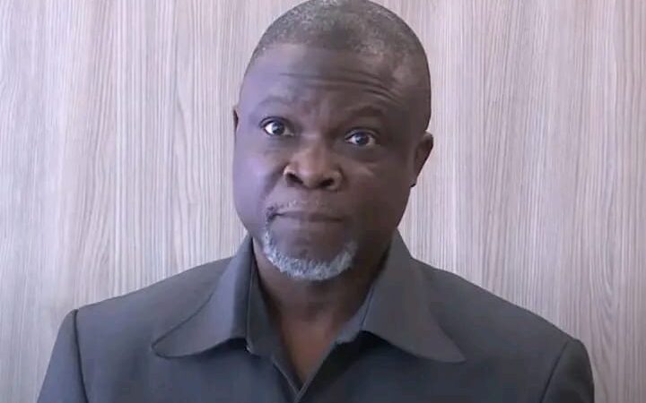 Animation de la vie politique au Bénin : Bertin Koovi démissionne du BR après sa suspension