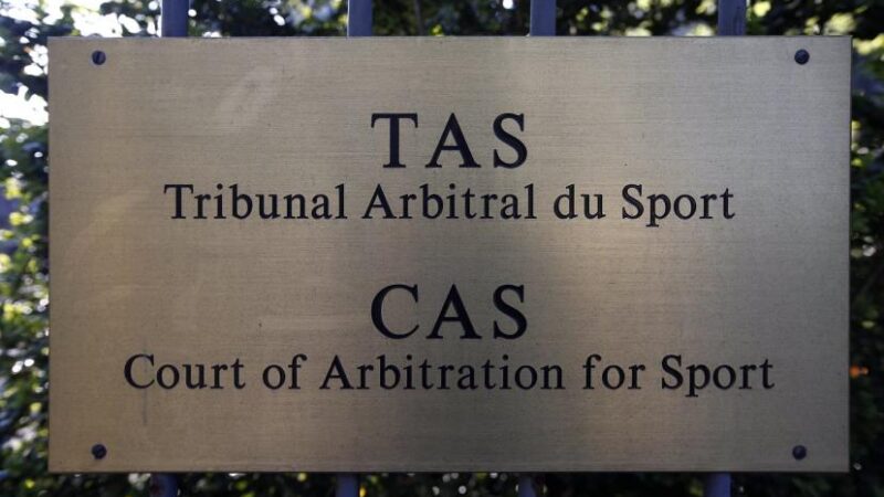 Regards croisés : CAFouillage absurde, le TAS dernier recours