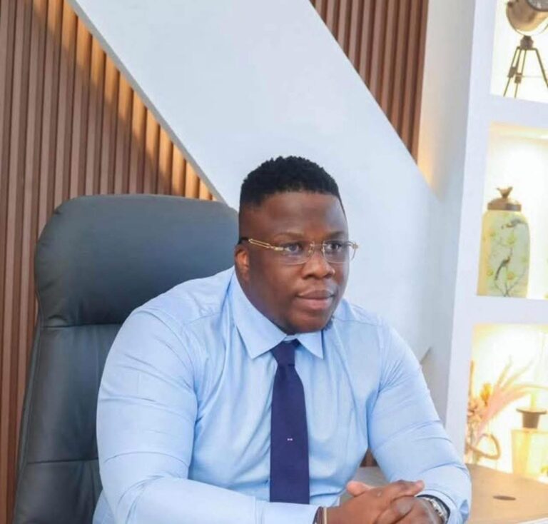 Côte d&rsquo;Ivoire : Le parquet requiert 7 ans de prison ferme et 240 millions FCFA d&rsquo;amende contre Apoutchou national et ses coprévenus