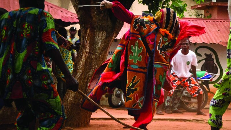 Godomey : l’ADCEO sanctionne un couvent après des dérives lors d’une sortie Egoun-goun