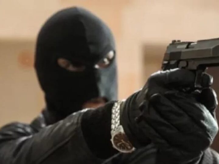 Savè : des cambrioleurs armés attaquent le domicile d’une opératrice économique, cinq suspects