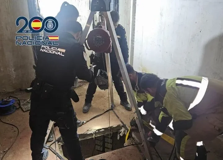 Trafic de drogue : un tunnel souterrain reliant le Maroc à l&rsquo;Espagne démantelé par la police espagnole  ‎