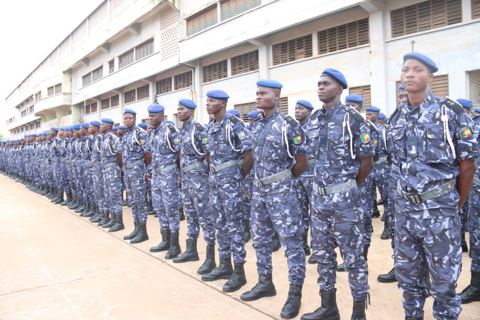 Police républicaine : sortie officielle de 1 785 nouveaux agents formés   ‎
