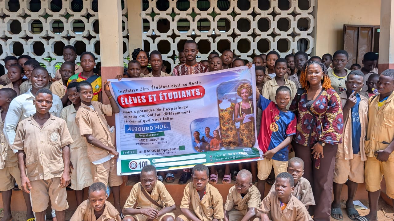 Initiative « zéro étudiant oisif au Bénin »: Dr Joachim Hodé sensibilise les élèves du CEG Sèdjè-Houègoudo