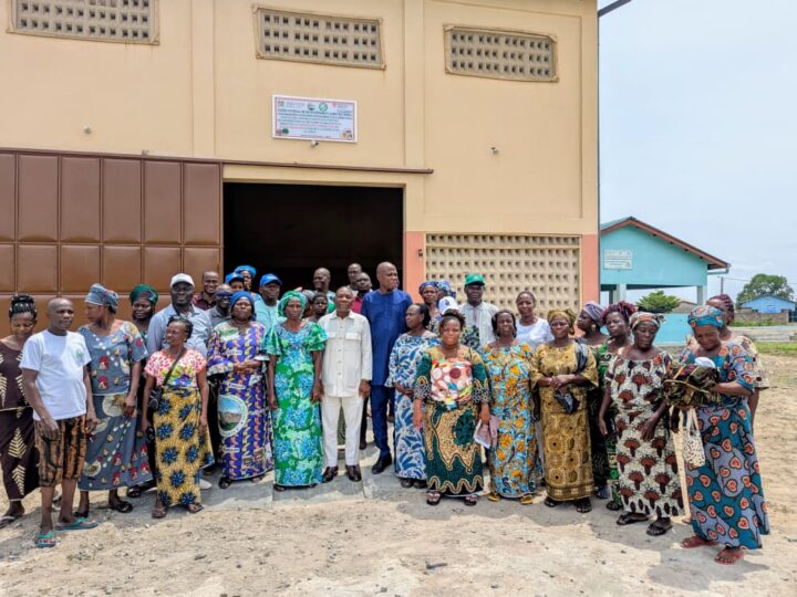 Glazoué : Une nouvelle unité de transformation du riz inaugurée pour les femmes étuveuses