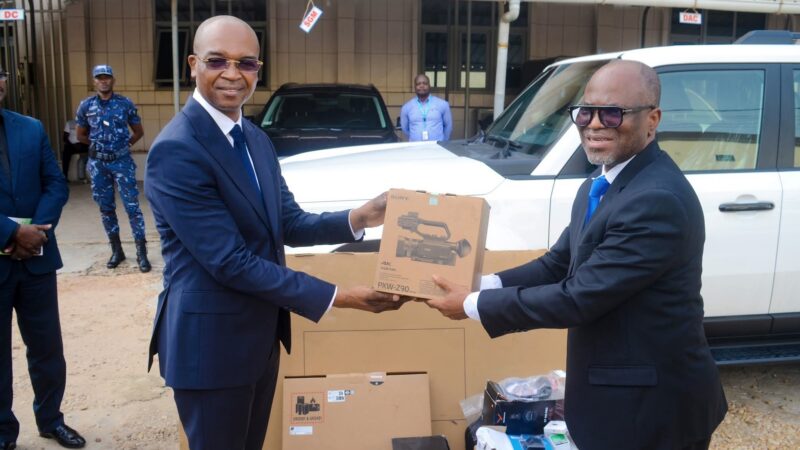 Prévention de l&rsquo;extrémisme violent au Bénin: Le PNUD fait un don  d&rsquo;équipements de près de 50 millions FCFA