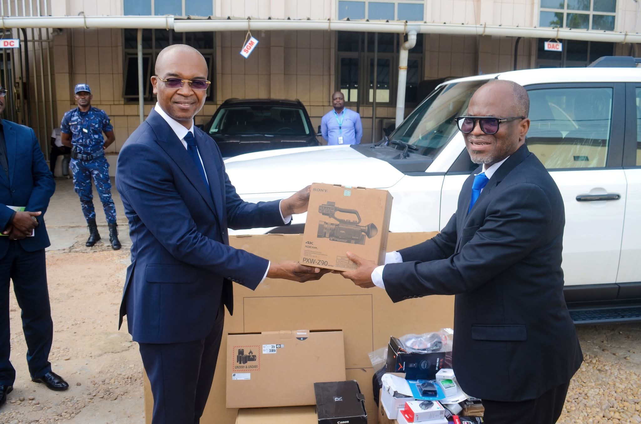 Prévention de l&rsquo;extrémisme violent au Bénin: Le PNUD fait un don  d&rsquo;équipements de près de 50 millions FCFA