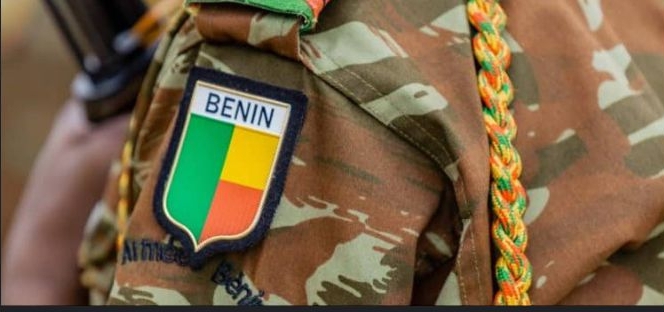 Dassa-Zoumè : un commando de l&rsquo;armée béninoise arrêté pour trafic de munitions