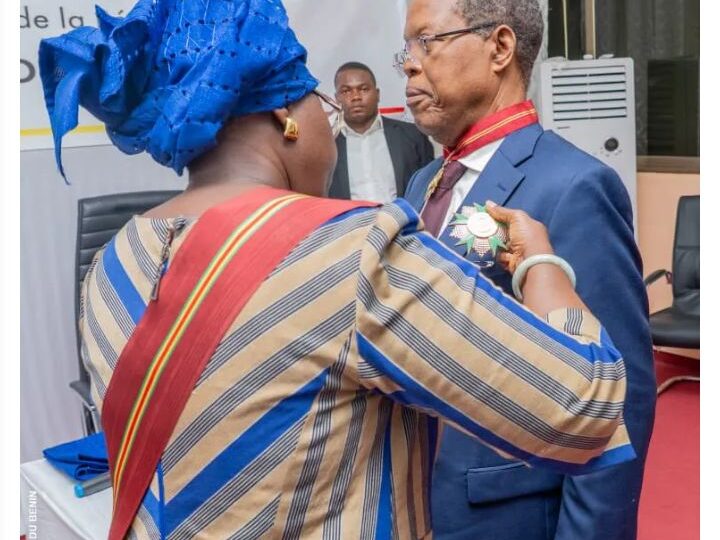Ordre national du Bénin : Mariam Chabi Talata élève Pascal Essou à la dignité de Grand officier