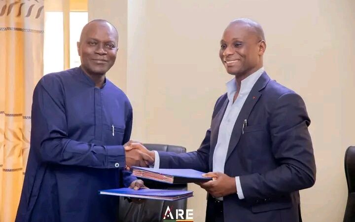 Secteur de l&rsquo;énergie : À peine installé, Émeric Tokoudagba dévoile sa feuille de route pour l&rsquo;Autorité de régulation de l&rsquo;électricité 