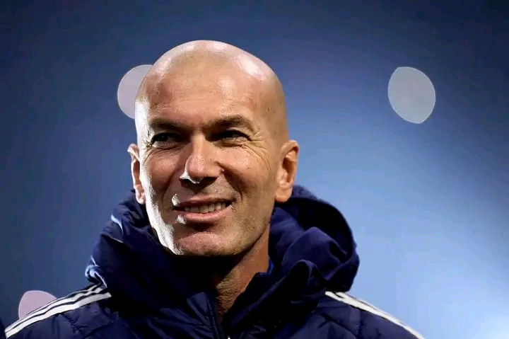 Équipe de France : Zinédine Zidane nommé sélectionneur des Bleus 