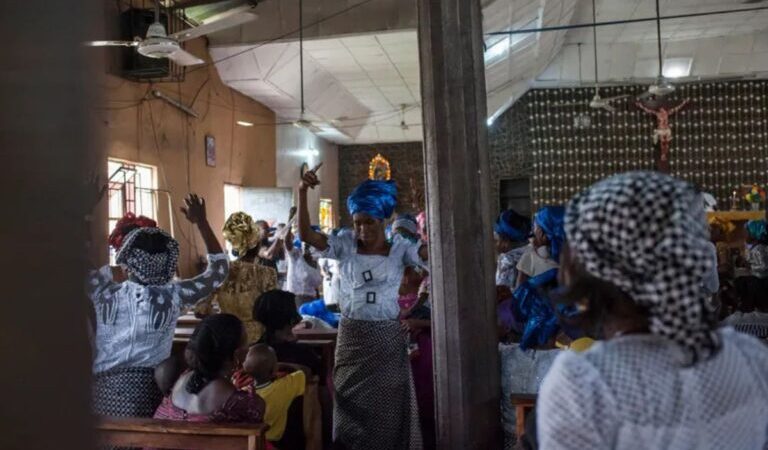 Après le meurtre d&rsquo;une fillette de 11 ans : le gouvernement camerounais lance la fermeture de 1 400 églises de réveil