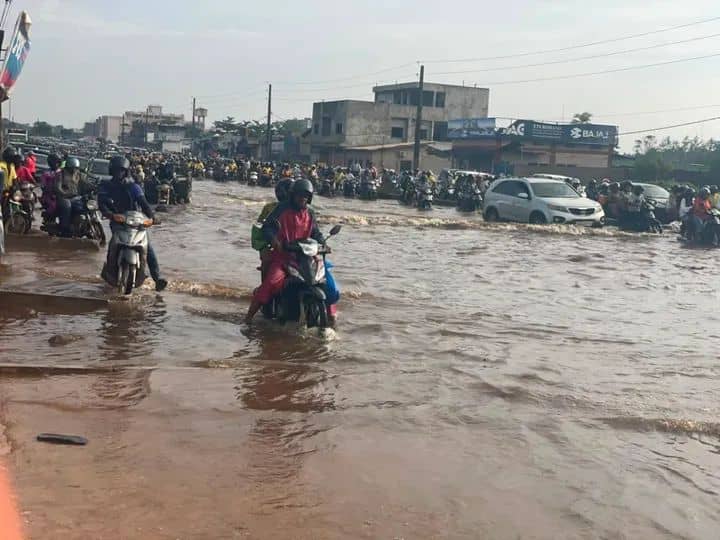 Fortes pluies au Bénin:le gouvernement appelle les populations à la prudence