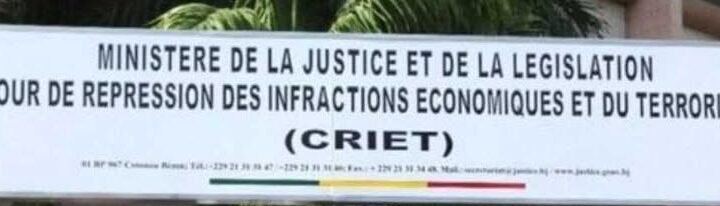 Justice : un homme devant la CRIET pour s&rsquo;être fait passer pour un receveur des impôts