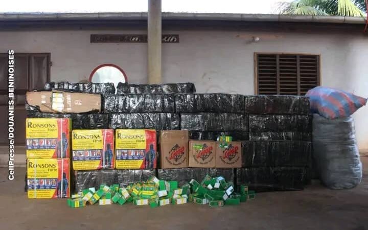 Mono-Couffo : Plus de 1,4 tonne de médicaments de contrebande saisis par la douane béninoise  ‎