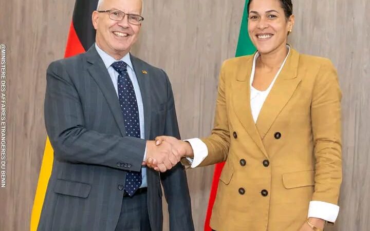 Bénin – Allemagne : la ministre Corinne Amori Brunet et l&rsquo;ambassadeur Stefan Buchwald veulent donner un nouvel élan à la coopération bilatérale 