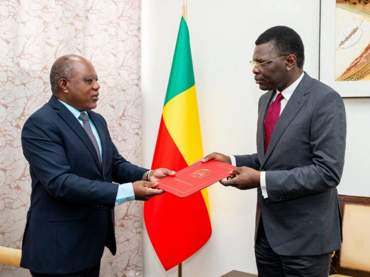Coopération parlementaire entre le Bénin et l&rsquo;Angola : Joseph Djogbénou invité à Luanda pour renforcer les relations entre les deux Parlements