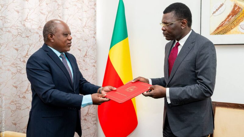Coopération parlementaire entre le Bénin et l&rsquo;Angola : Joseph Djogbénou invité à Luanda pour renforcer les relations entre les deux Parlements