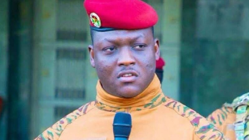 Burkina Faso : Ibrahim Traoré veut rapatrier les jeunes Burkinabè partis étudier la charia à l&rsquo;étranger  ‎